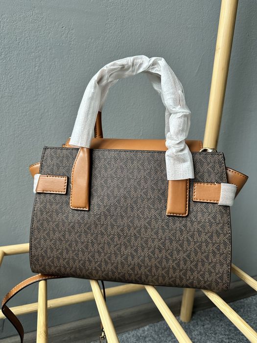 Сумка Michael Kors Carmen