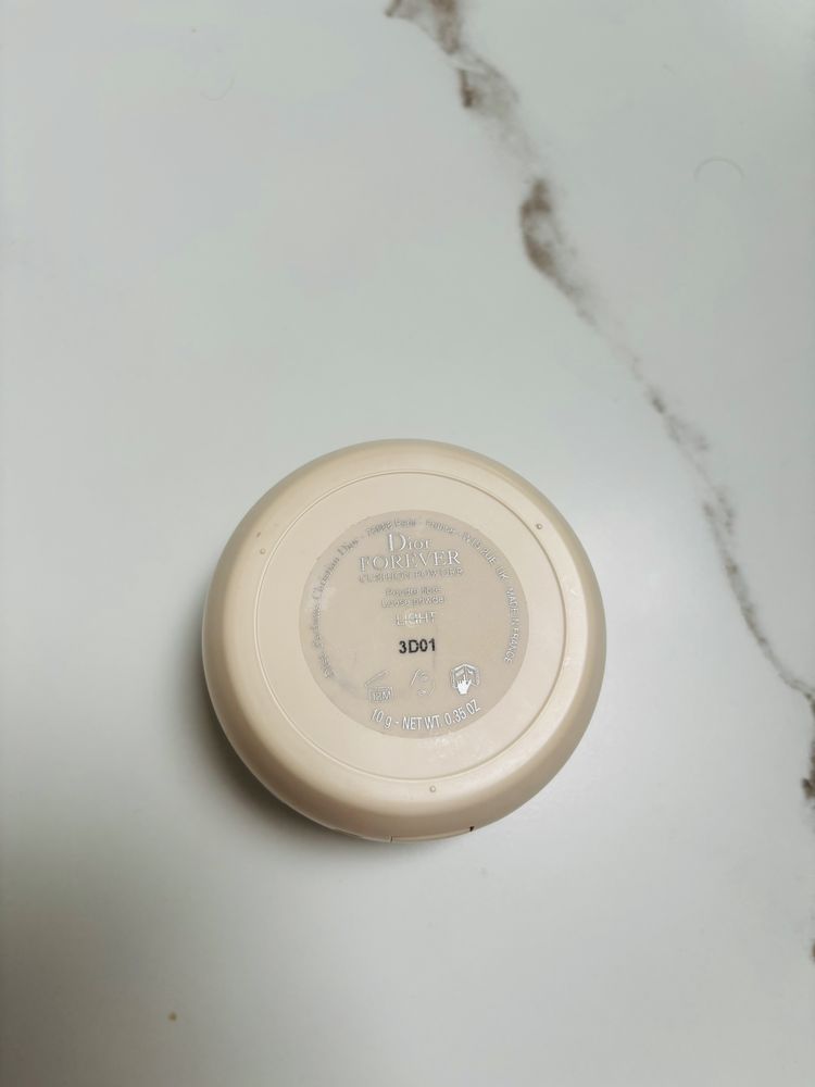 Oryginalny Puder Dior Forever Cushion Powder Light