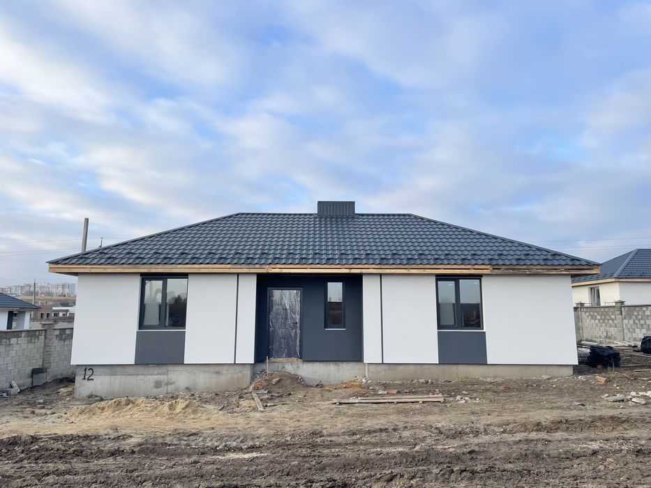 Окремий Будинок на Льонокомбінаті з Міськими Мережами