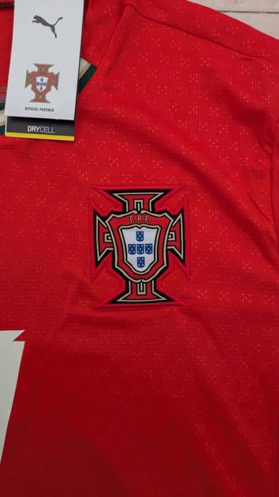 Camisola Portugal Seleção Principal - Ronaldo 25/26