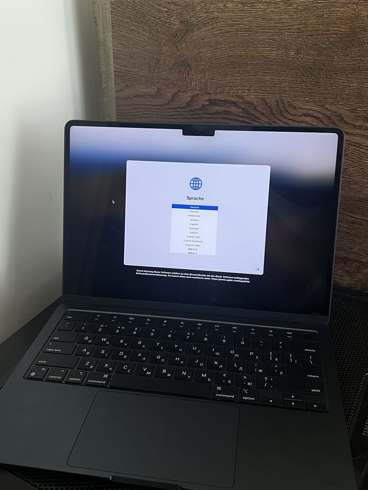 Macbook Air 13 m3 2024 16/256 як новий