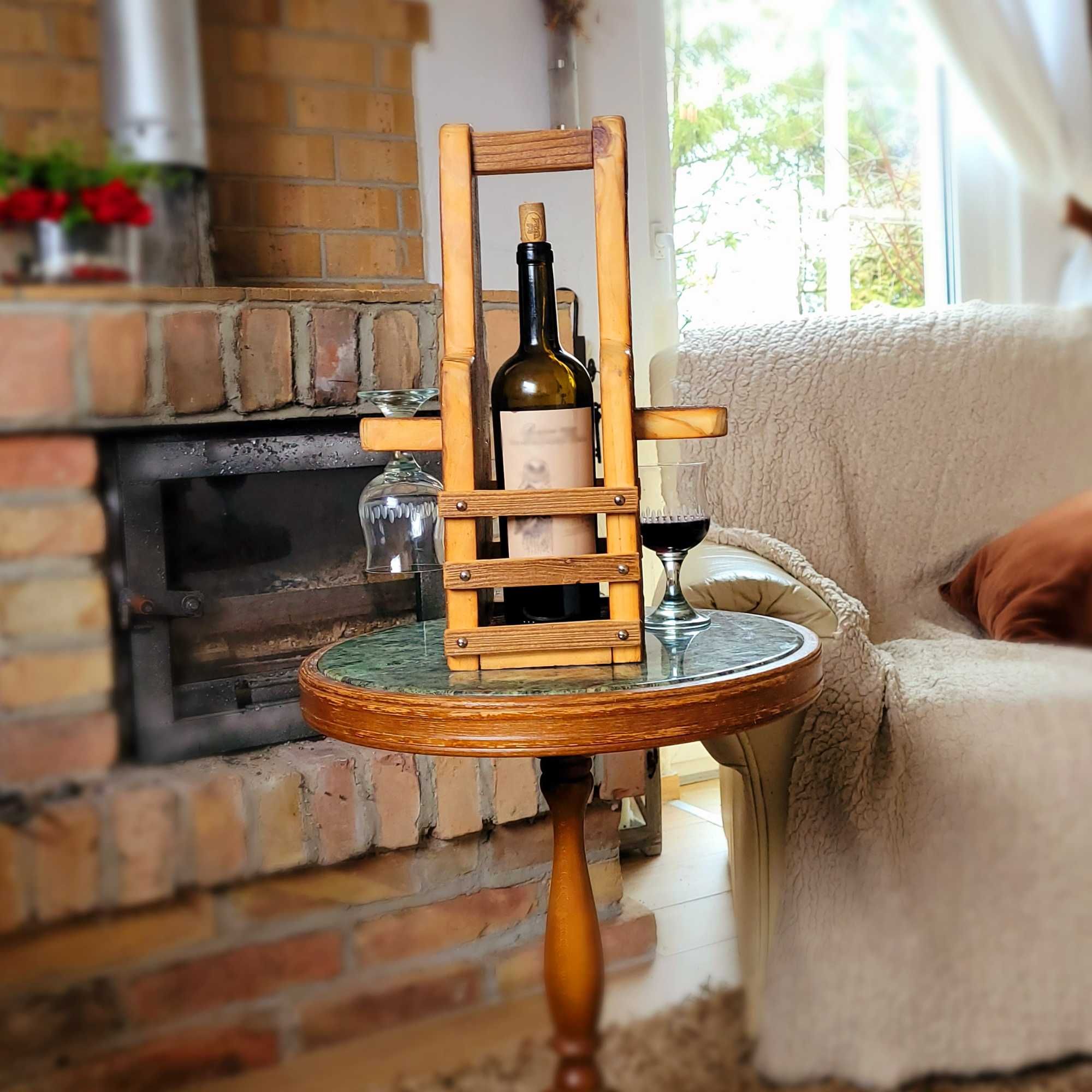 Stojak na wino i dwa kieliszki - rustykalny, drewno, unikat, prezent
