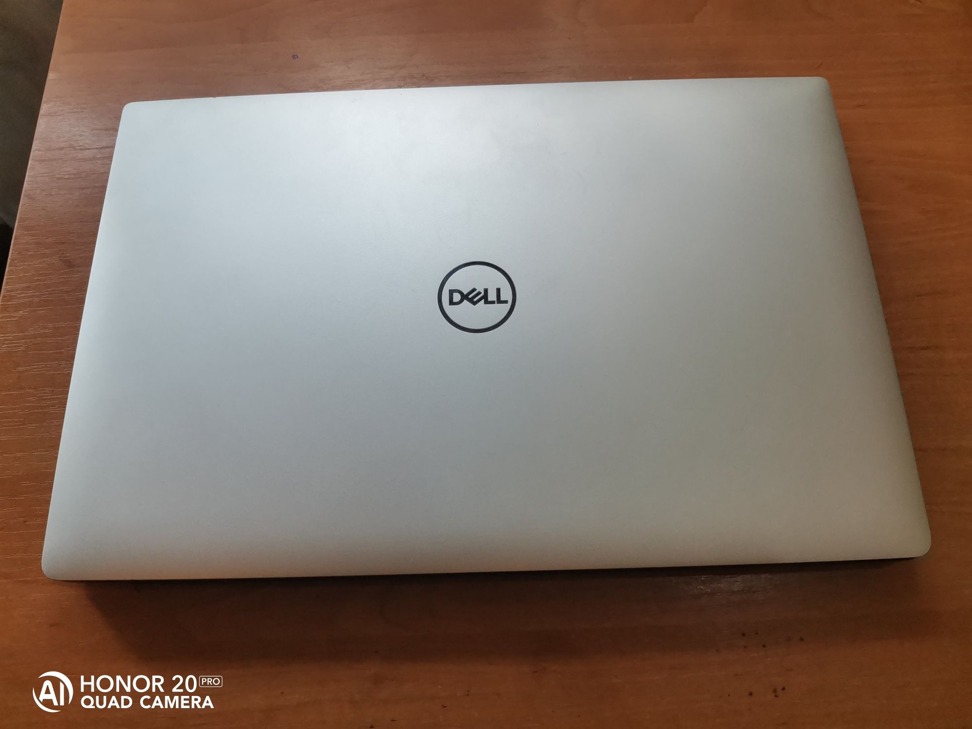 Dell Precision 5530 15,6 FHD/I7-8850H/ОЗУ DDR4 16gb/SSD 240 gb/P1000
