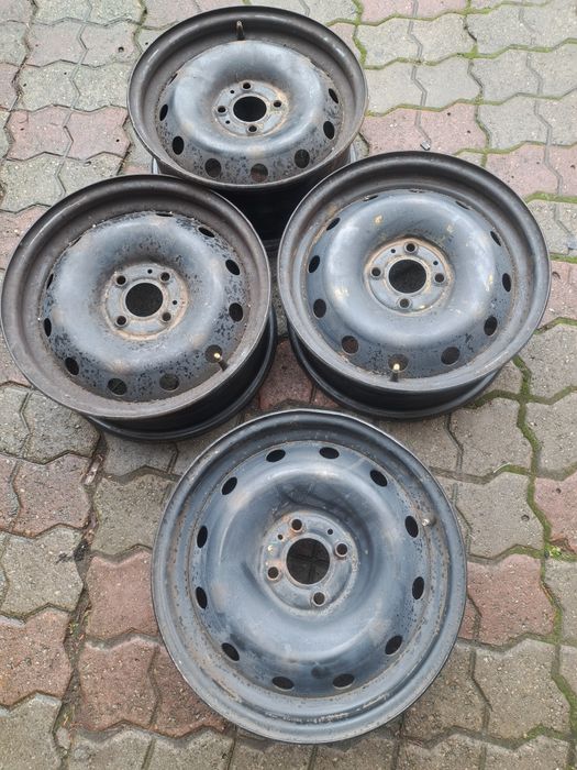 Cztery felgi 15 Renault Clio 2 3 Dacia logdy Logan i Sandero