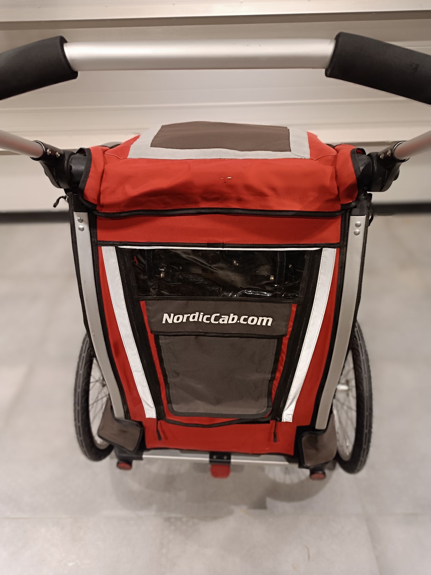 Przyczepa rowerowa nordic cab explorer dla 2 dzieci