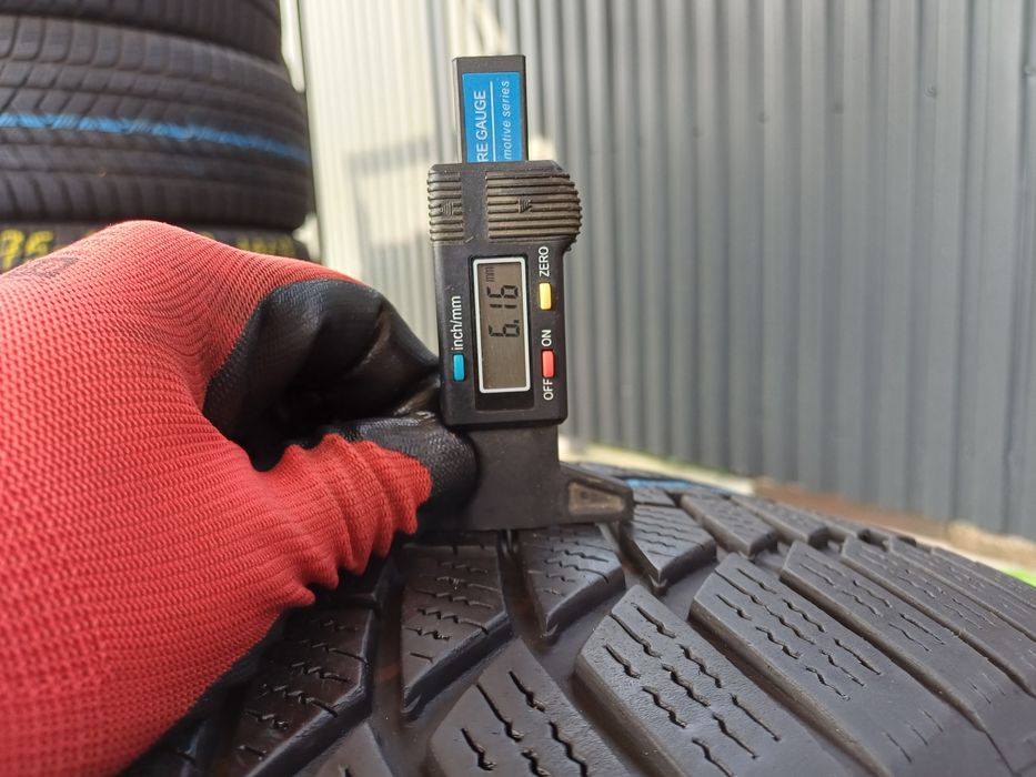 235 50 18 Continental WinterContact ts850p зимові 2шт