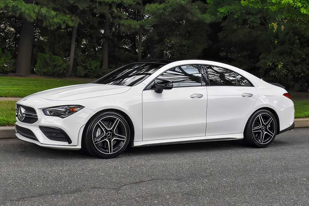 Mercedes-Benz CLA      2023