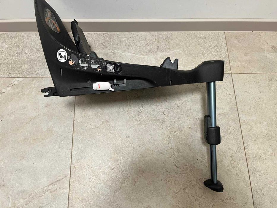 Fotelik Cybex Sirona Z i-Size Ferrari (0-18kg) + baza obrotowa 360