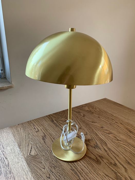 Lampa stołowa na komodę Westwing złota nowa!