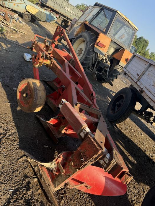 Pług 4 skibowy Aphil CZH 400