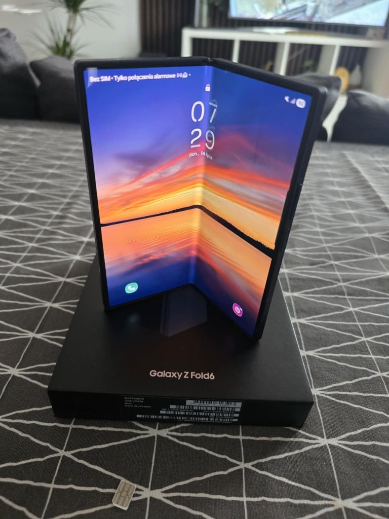 Samsung Galaxy Z Fold 6 stan idealny