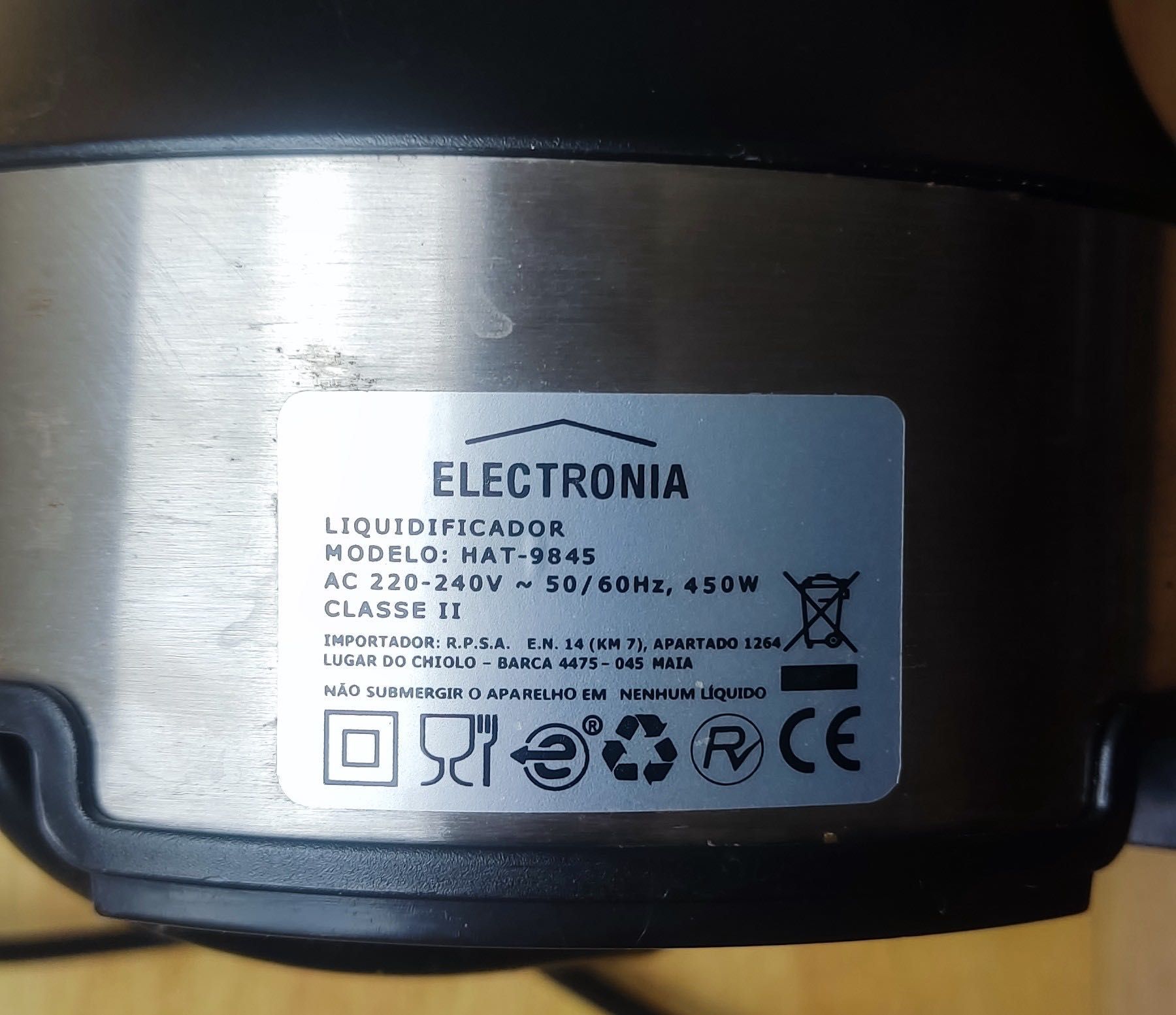 Liquidificador Electronia 800ml 450W com copo para batidos