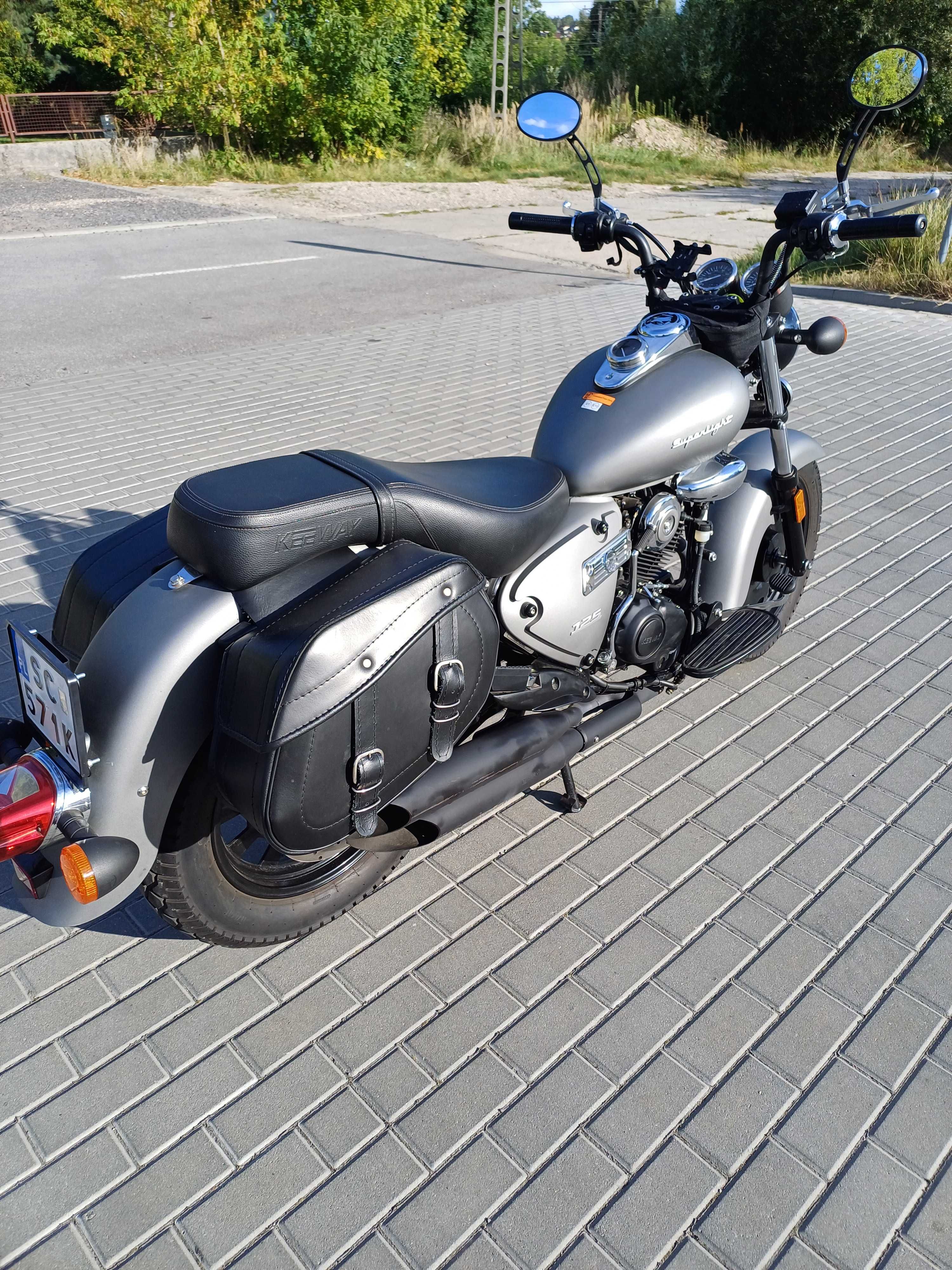 Keeway Superlight 125