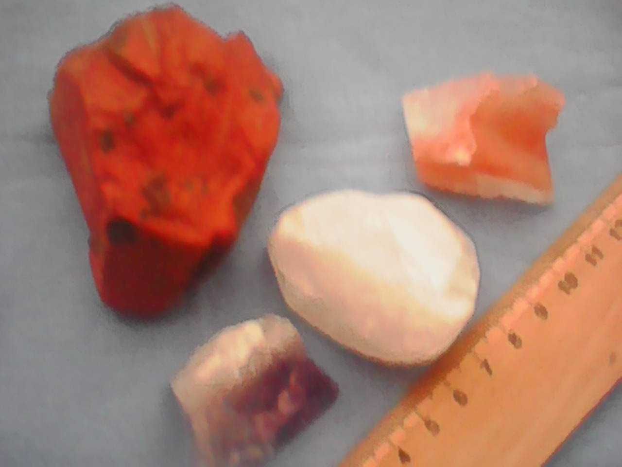 Zestaw Minerałów Surowych /Jaspis+Kamień Słoneczny+KryształG+Ametyst/