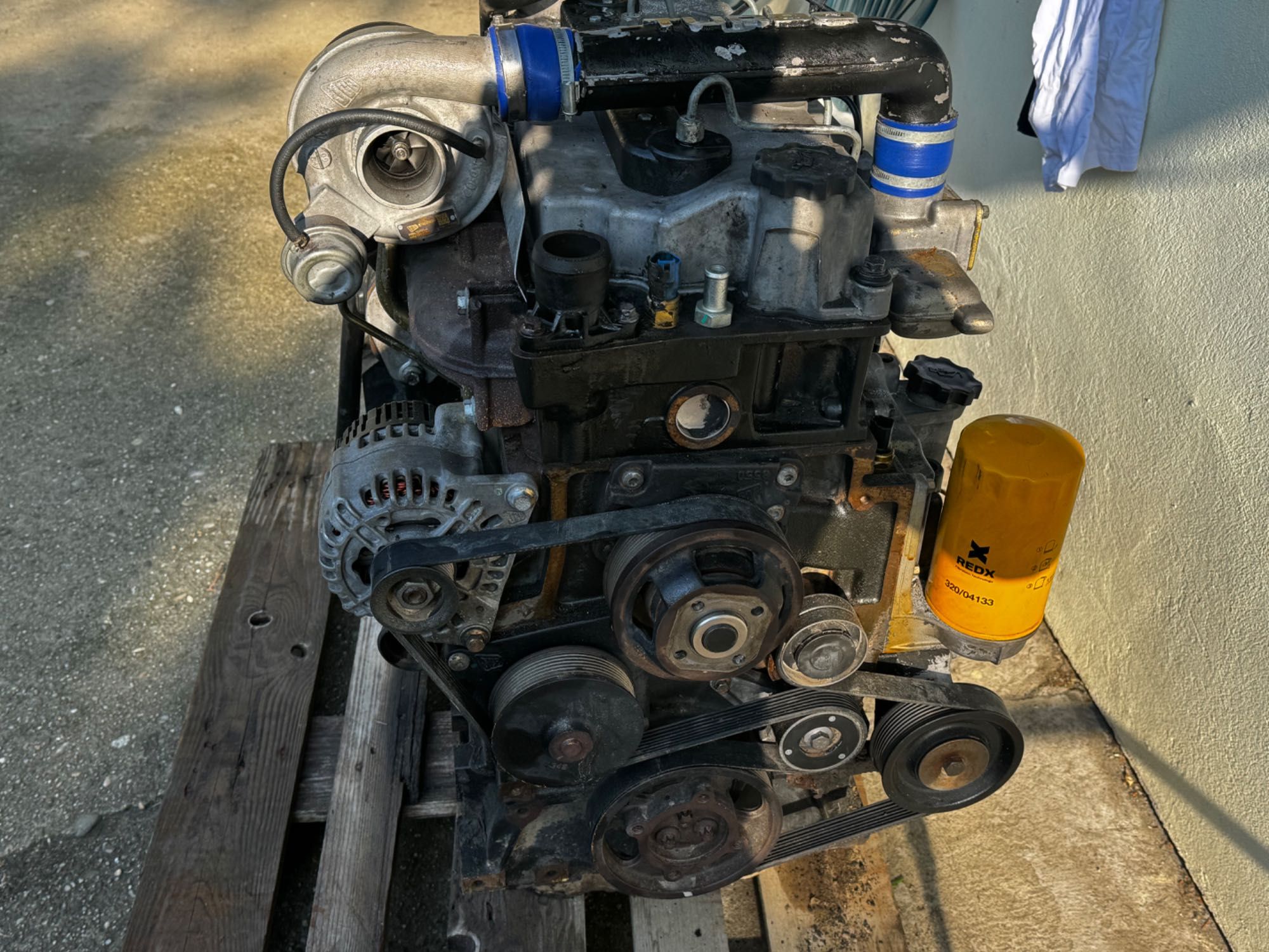 Silnik jcb3cx 68,6kw uszkodzony