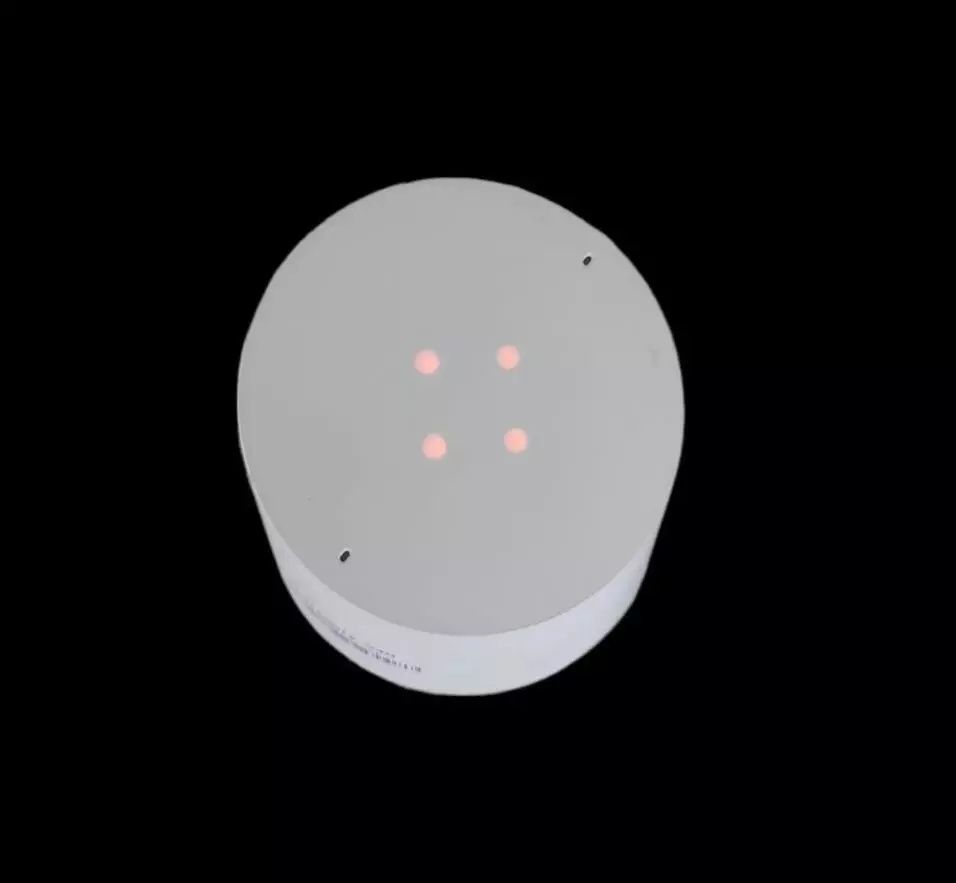 Google Home Smart Assistant Wifi/Bluetooth speaker.