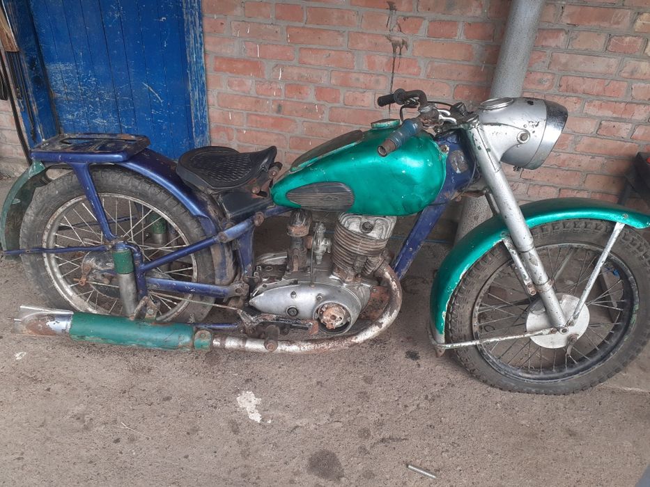 Мотоцикл ІЖ 49 1951 рік.