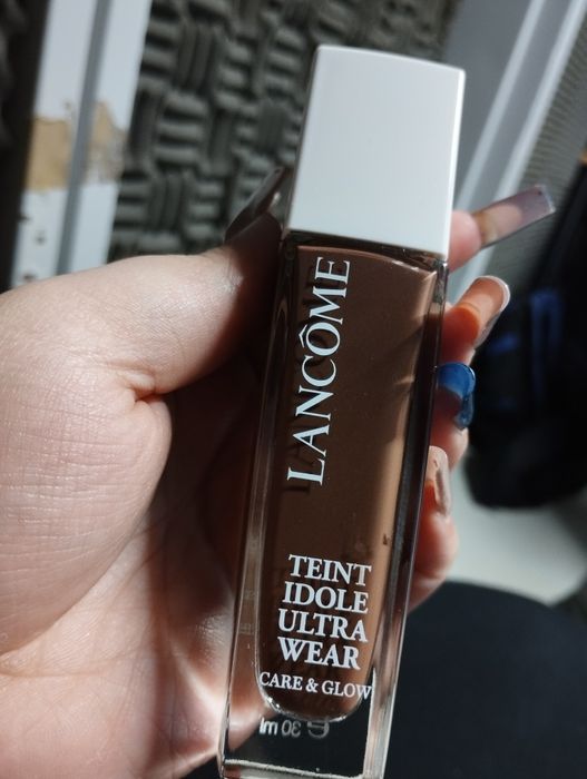 Base líquida teint idole ultra wear