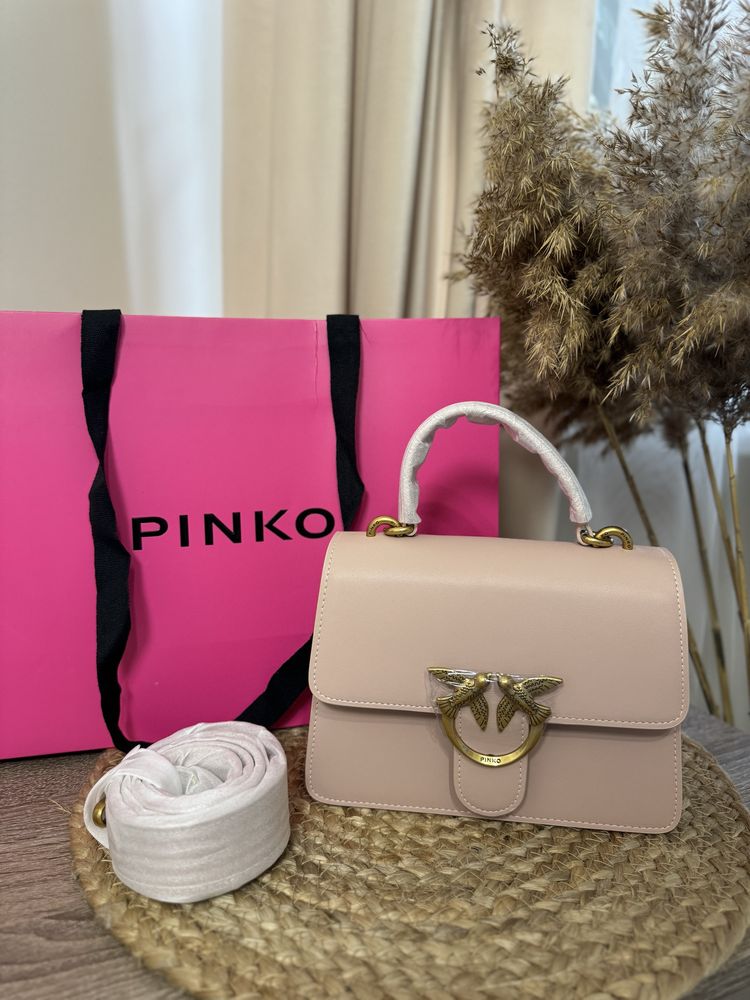 Сумка Pinko Love One handle classic bag.