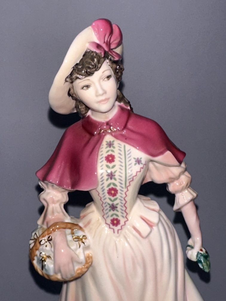 Figurka z porcelany Royal Worcester