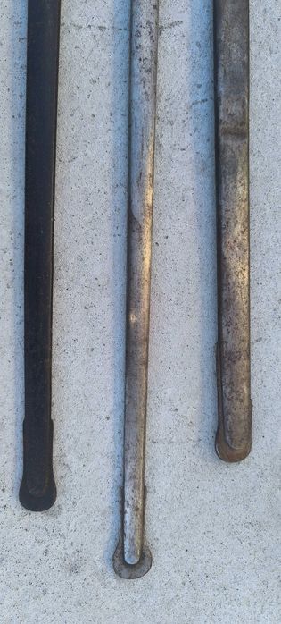 Pochwy do pałaszy francuskich i pruskich.