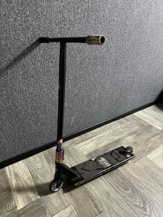 трююковой самокат,самокат,scoot