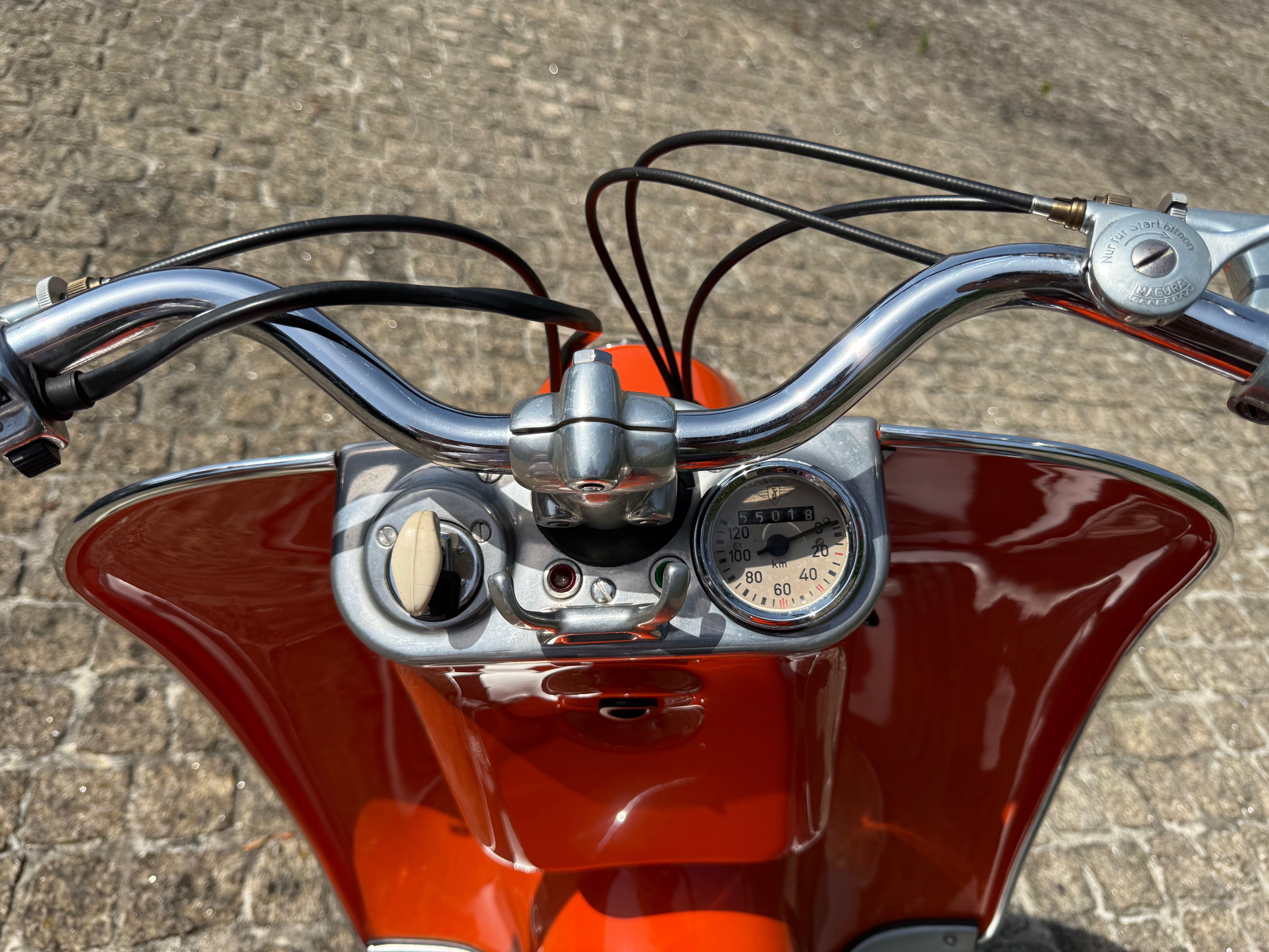 Zundapp Bella R 153. Scooter