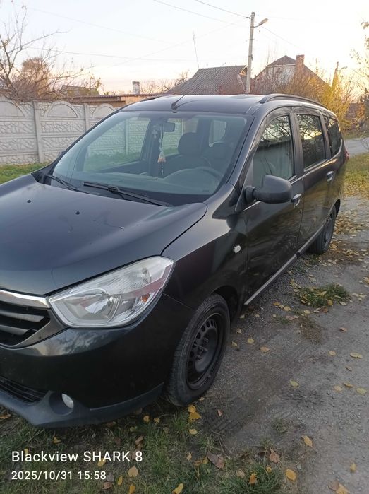 Продам авто Дачия