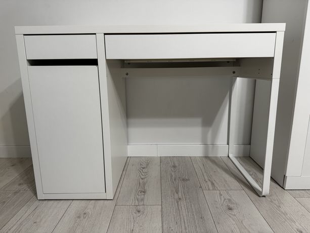 Biurko toaletka IKEA MICKE
