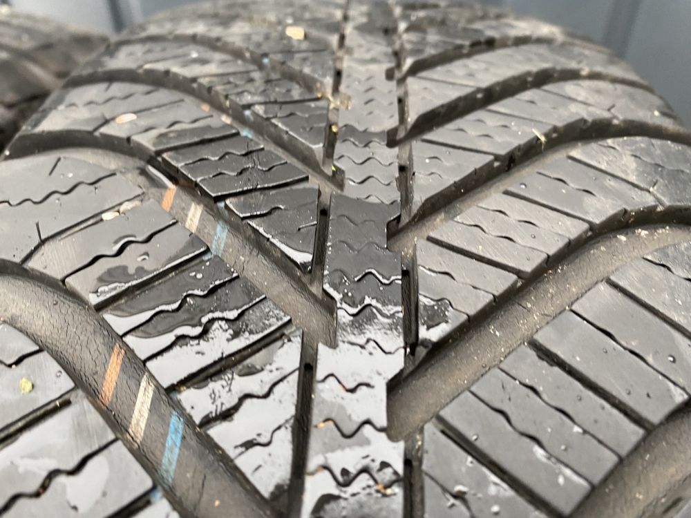Opony Wielosezon Goodyear 185/65/15 Para Ladne