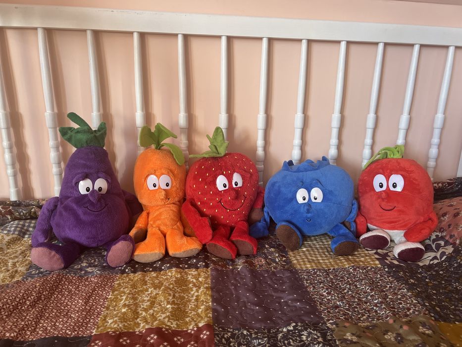 Іграшки Лохина морква полуниця баклажан редиска Goodness Gang