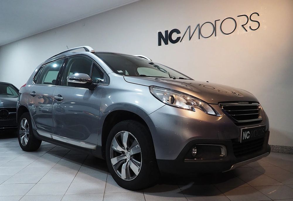Peugeot 2008 1.2 PureTech Allure