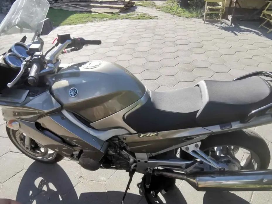 Yamaha FJR 1300 tanio