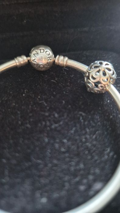 Браслет Pandora з бусінкою