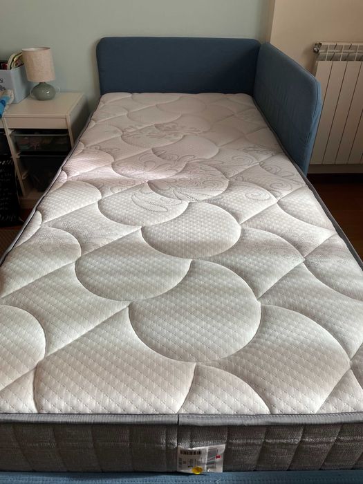 Cama de Canto com Colchão