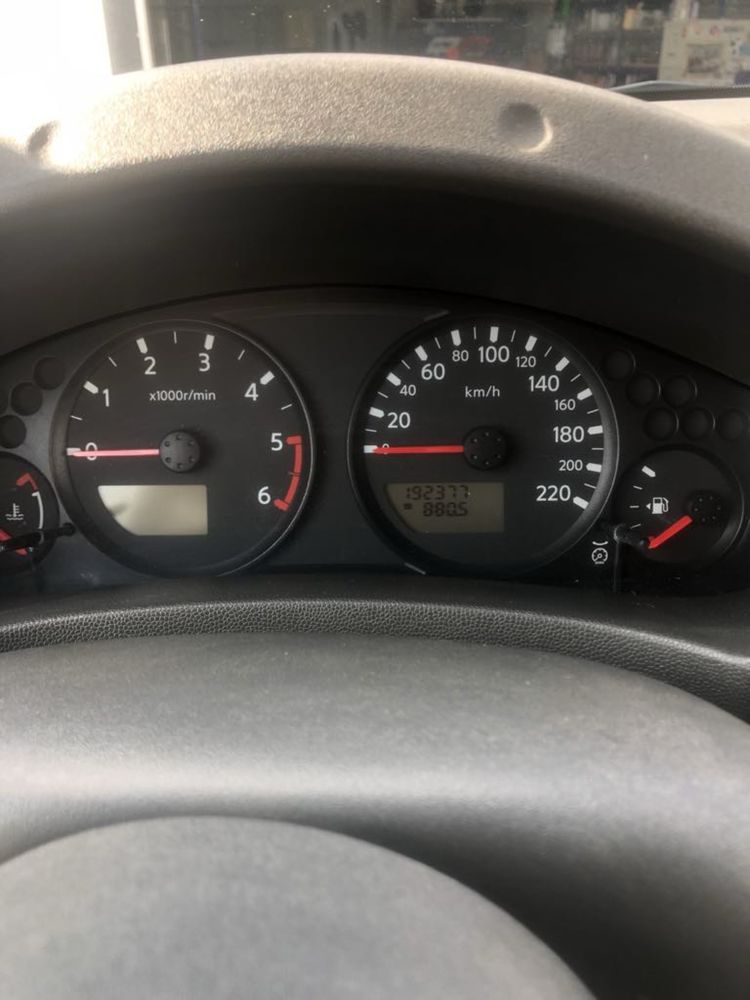 Nissan Navara D40, Nacional, Apenas 192 mil kms