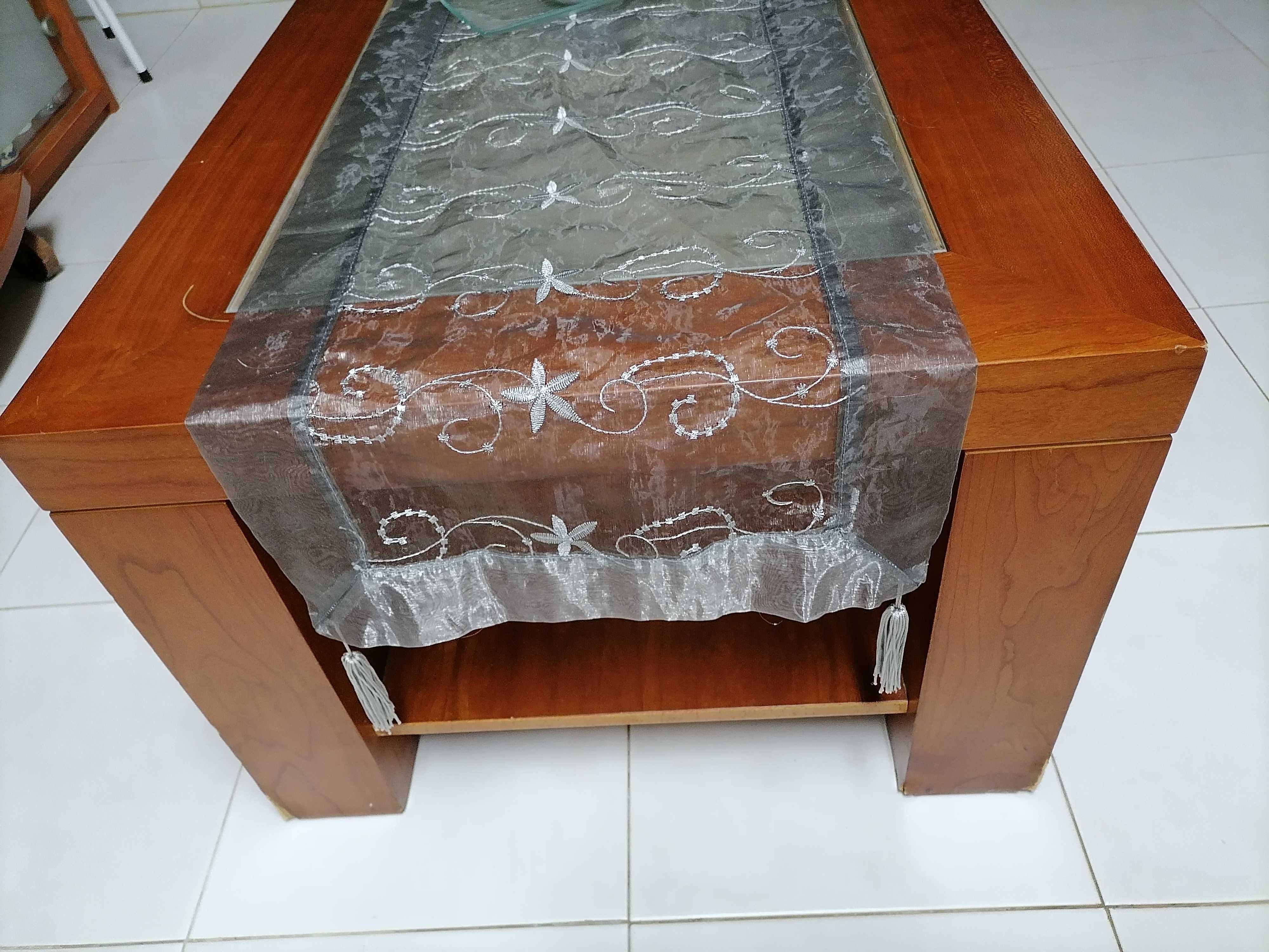 Vendo Móvel de sala e mesa de centro