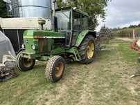 John Deere 3130,  zarejestrowany.