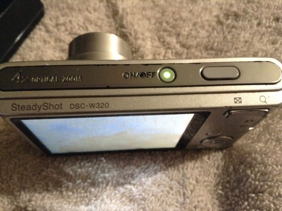 Sony Ciber-shot DSC-W320