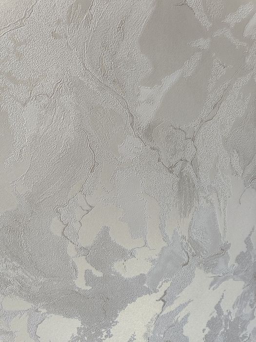 Поклейка обоев любой сложности