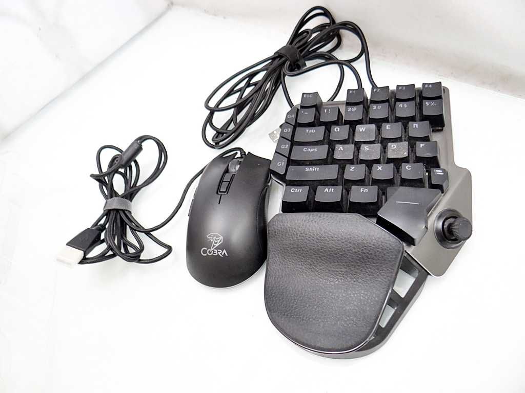 Zestaw gamingowy do PS4 Cobra DK1 / Eko Komis