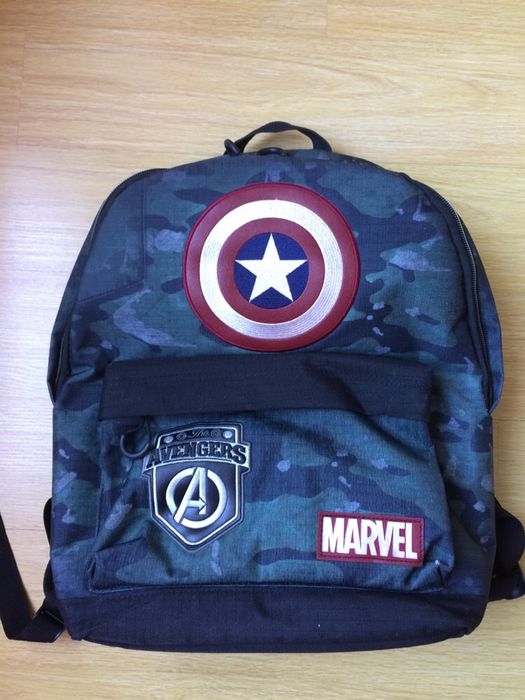 Mochila Marvel capitao america