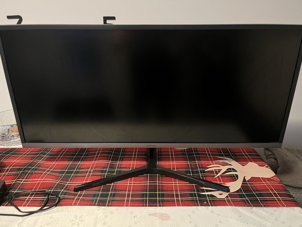 Monitor 34 cale samsung 1,5 roczny