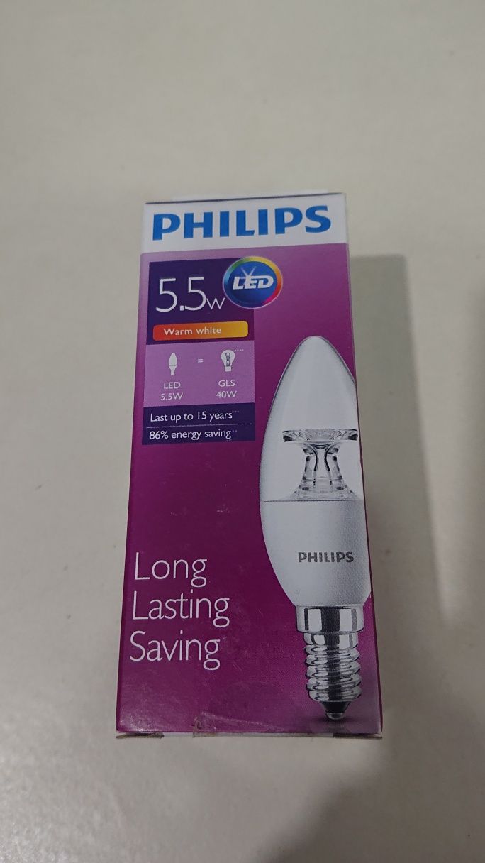 Светодиодная лампа Philips LED candle