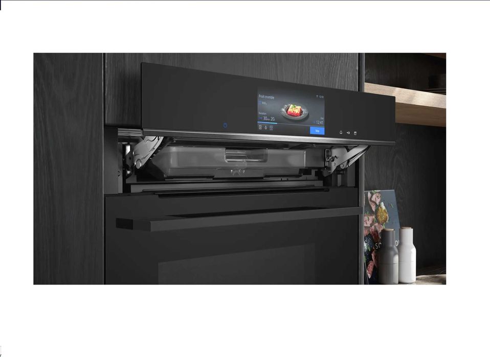 Piekarnik  z parowarem Siemens HS758G3B1 od ręki