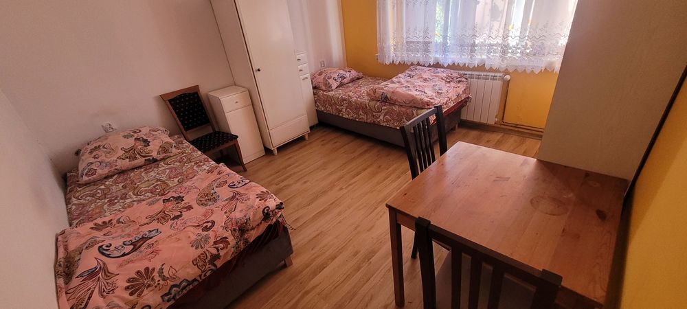 Kwatery pracownicze, noclegi, krótkie terminy najmu, fv, wyposażenie.