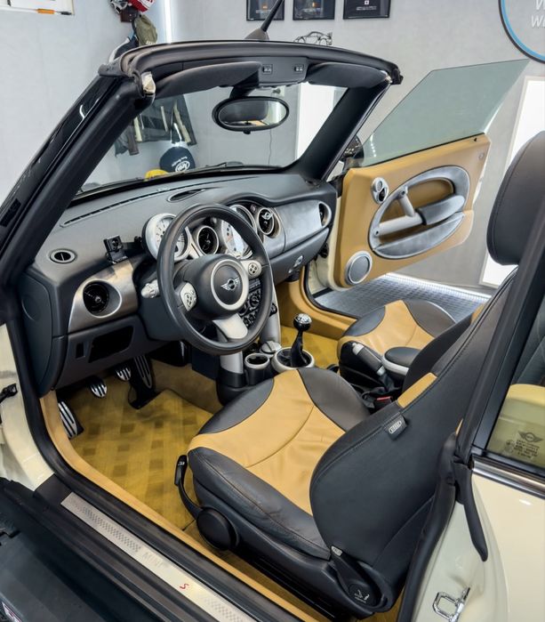 Mini Cooper S JCW de Fábrica Nacional com 51.700 Km’s