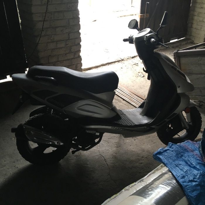 Pegasus Corona Sport Edition 125 Scooter skuter