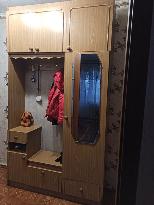 Продам прихожку б/у.
