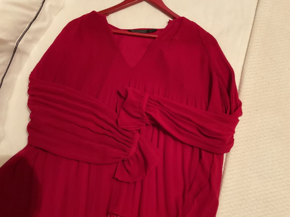 Blusa da zara, plissada de manga comprida